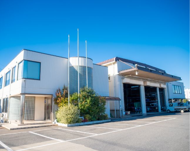 会社外観：写真